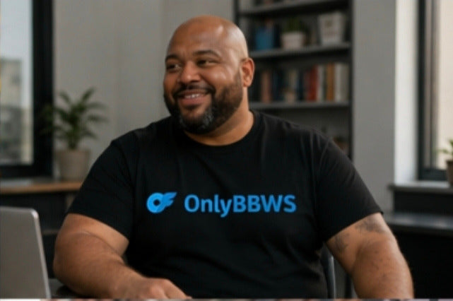OnlyBBWS Logo T-Shirt — Casual White Graphic Tee